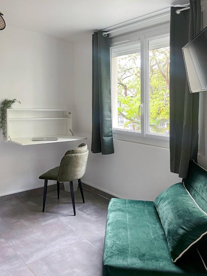 Auteuil • 4 Chambres • Wifi • Metro A 400M رينز المظهر الخارجي الصورة
